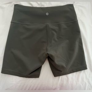 Wunder Train 6 inch size 10